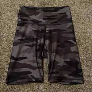 Grey camo, aerie biker shorts